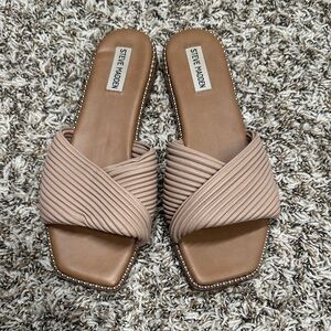 Steve Madden Women's Beige Slide Sandals